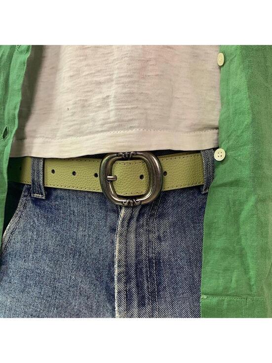 Accessories - Y2k style Green leather belt with silver buckle. Nice simplistic style. 39